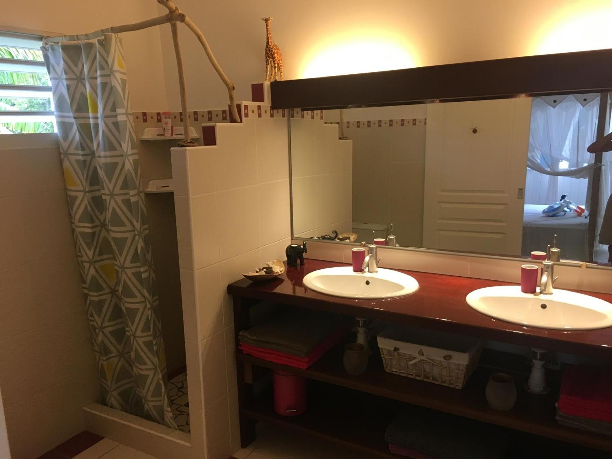 Au Bel'Vue Chez Sandrine "Gite & Chambre D'Hotes" Le Moule Kültér fotó