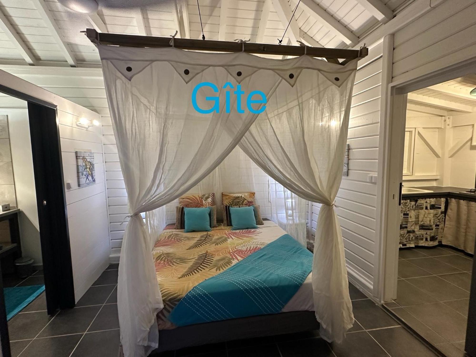 Au Bel'Vue Chez Sandrine "Gite & Chambre D'Hotes" Le Moule Kültér fotó